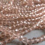Glasschliff Perlen Strang - 6 mm zart lachs
