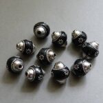 Kashmiri Perle 18 mm - schwarz