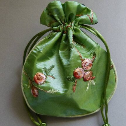 Schmuck Beutel grün 14 cm