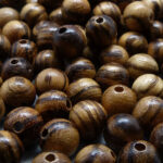 Walnuss Holz Perle 6,5 mm - Image 3